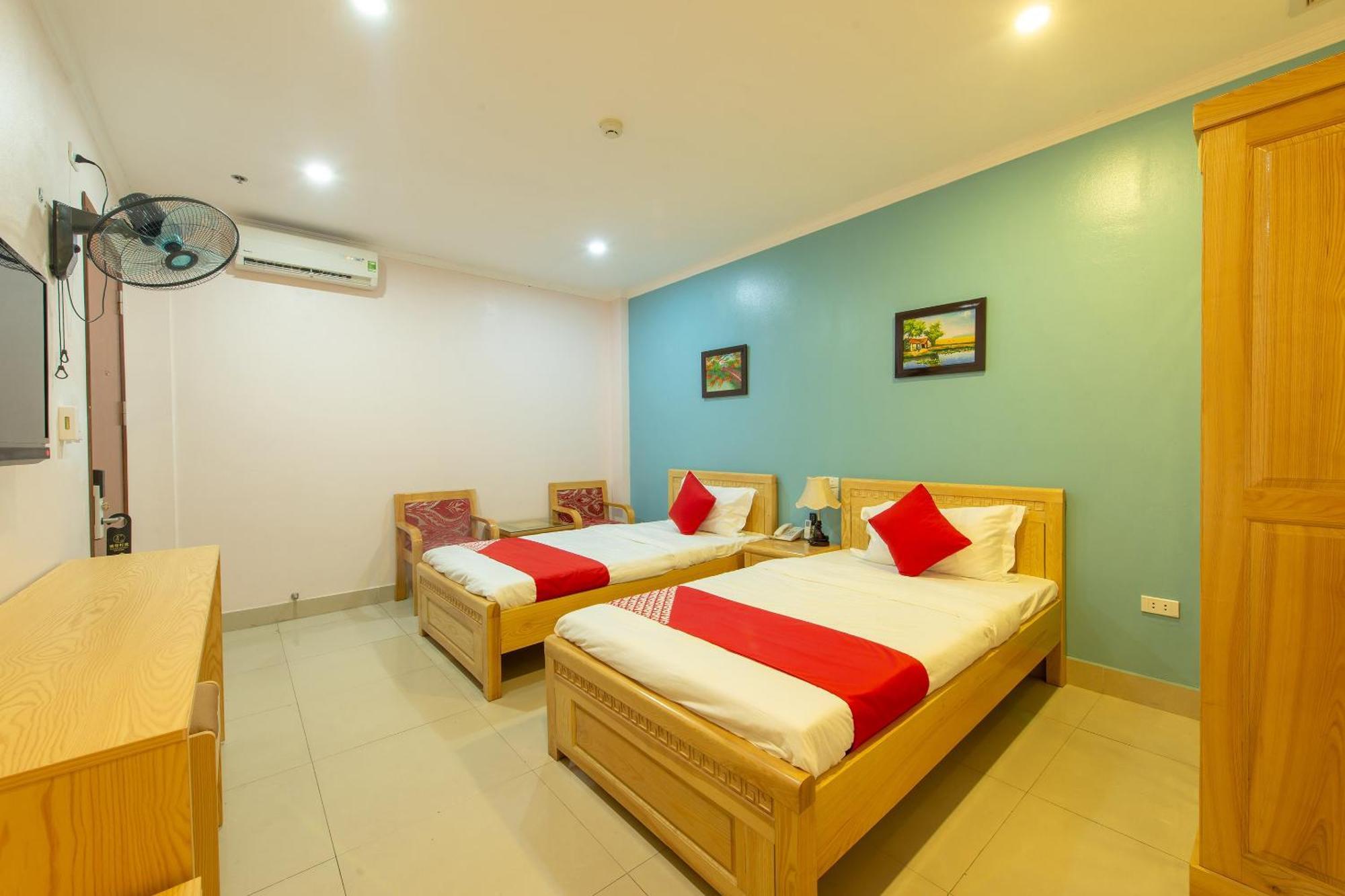 Capital O 417 Truong Son Hotel Hanoi Eksteriør bilde