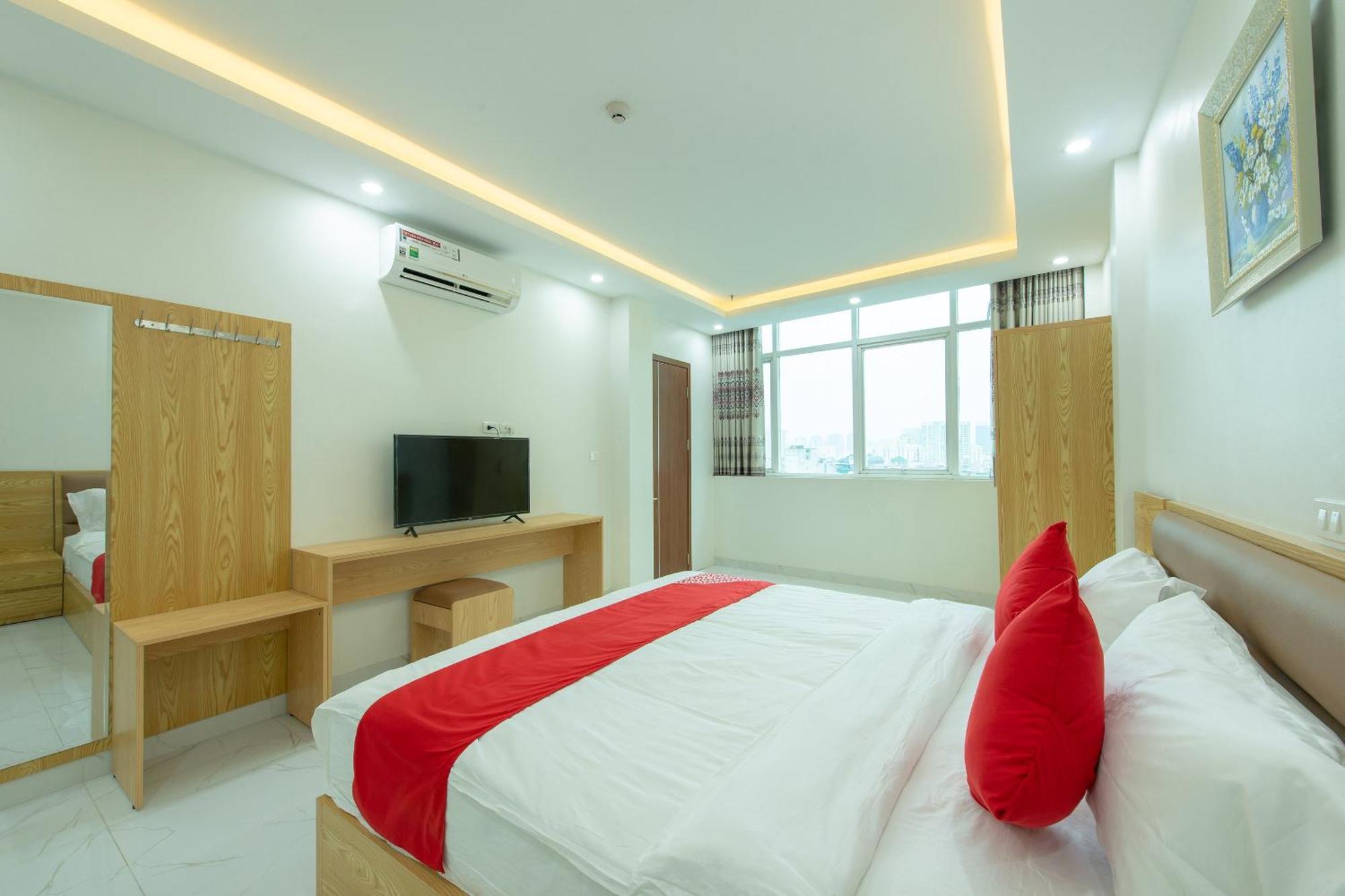 Capital O 417 Truong Son Hotel Hanoi Eksteriør bilde
